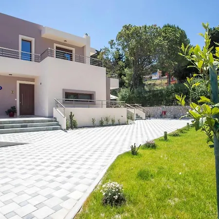 Oasis Luxury 2 * Rhodes City