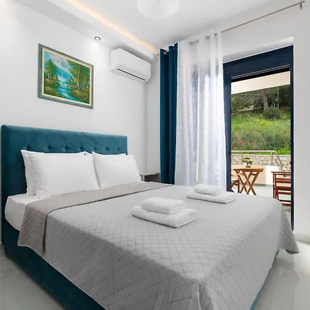 Oasis Luxury 2 Villa *