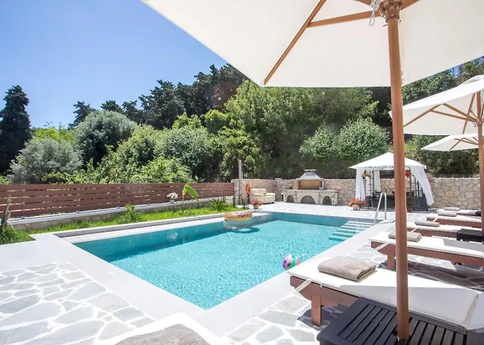 Villa Oasis Luxury 2 *